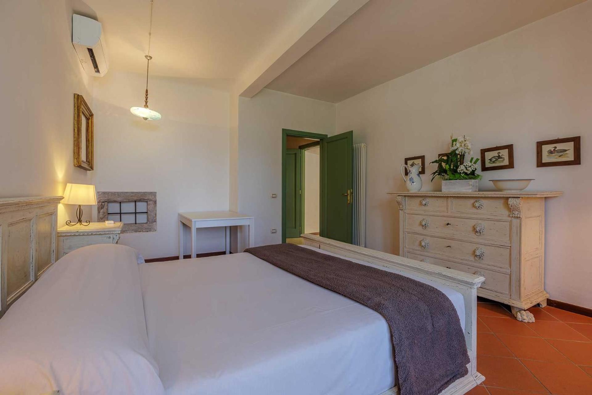 Apartment Cisano Residenza D'epoca